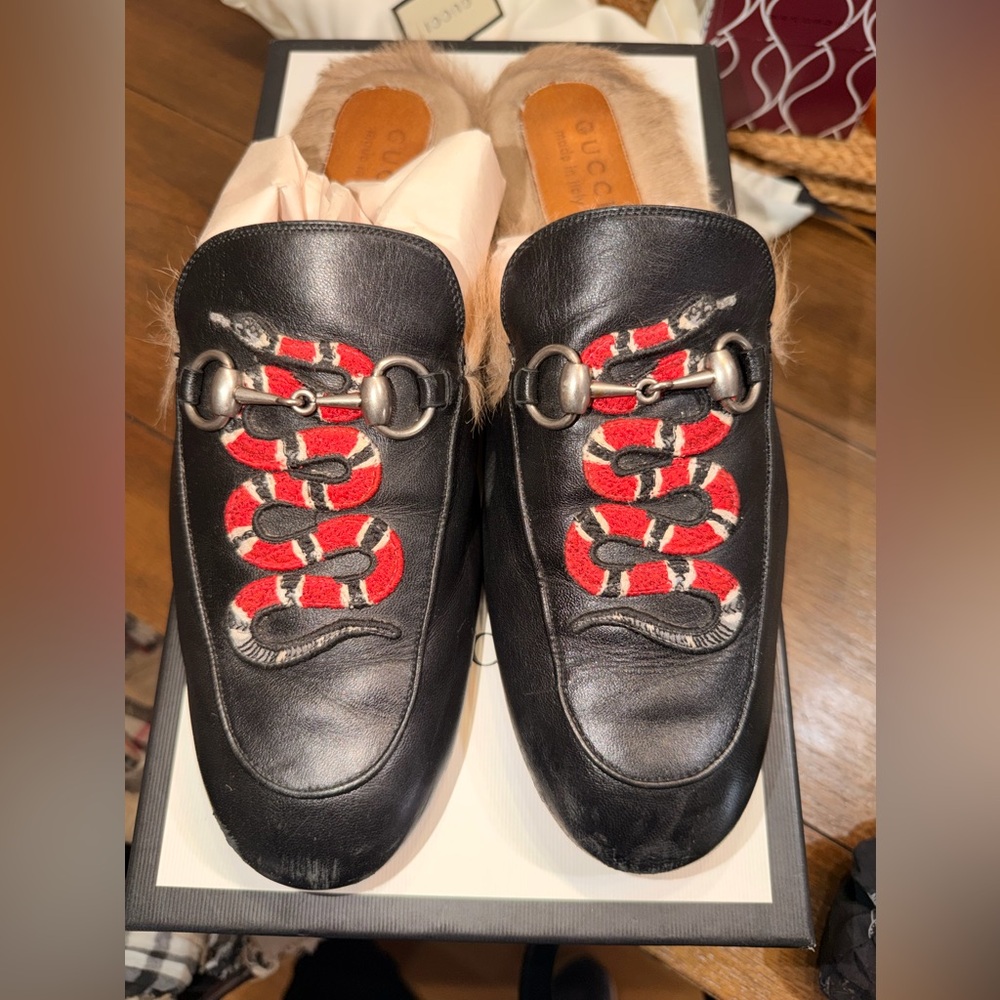Gucci Black and Red Snake Embroidered mens slip on loafer